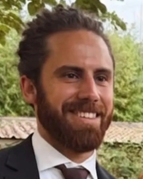 Portrait of Álvaro Guijarro Vera